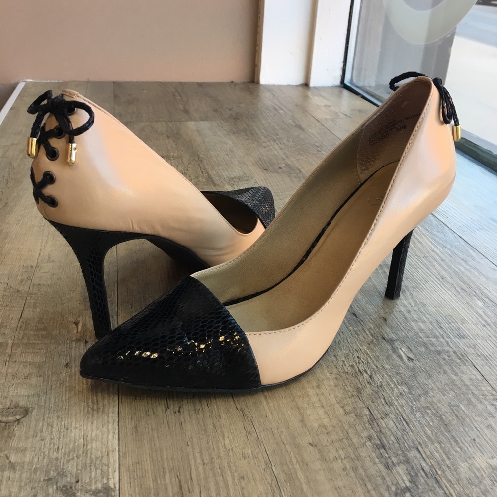 Levity Jalone Lace Up Pumps